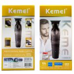 ماشین اصلاح موی صورت کیمی مدل KM-2299 با تیغه کربن استیل، باتری 1200 میلی‌آمپر ساعت، شارژ سریع 3 ساعته با USB Type-C، طراحی ارگونومیک و 3 شانه تنظیم طول مو