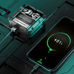 هدفون بلوتوثی دامیکس مدل M25 ENC بدون قابلیت نویز کنسلینگ، درگاه شارژ USB Type-C، دارای میکروفون داخلی، قابلیت استفاده به عنوان پاوربانک، دارای لامپ RGB، نمایشگر LED، دارای صفحه نمایش روی محفظه شارژ، مقاوم در برابر آب